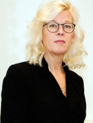 Karin Sjödin, butikschef på Direkt Optik.